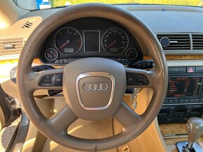 Audi A4 Sedan 2.0 TDI - 15