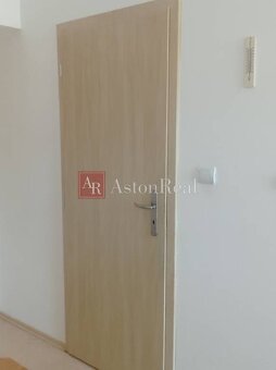 Predaj2 izbový apartmán 34m2, s balkónom v Liptovskom Mikul - 15