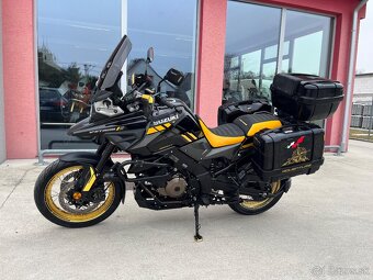 Suzuki DL 1050 V-Strom XT rok 2021,46000km Rezervované - 15