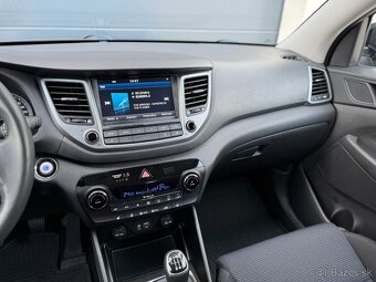 HYUNDAI TUCSON 1.6 T-GDI STYLE 130kW 4x4/ SK AUTO / NEBÚRANÉ - 15