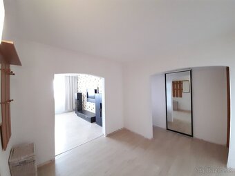 Priestranný 3 izb. byt, 70m2 + balkón, Čordákova ul. KVP - 15