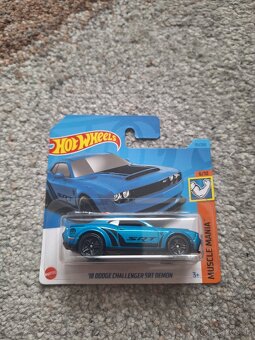 Hot wheels mix autíčok 1. - 15