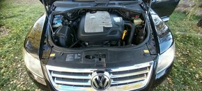 Volkswagen Touareg 2.5 - 15