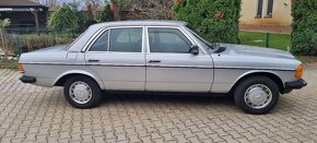 Mercedes Benz 300d W123 - 15