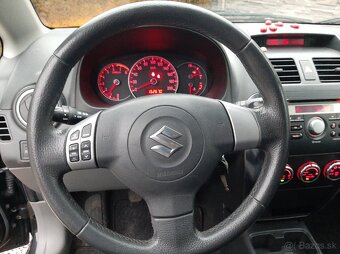 Suzuki SX 4 - 15