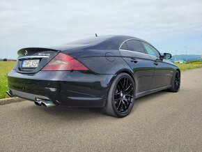 Predám mercedes cls w219 originál 6.3amg - 15