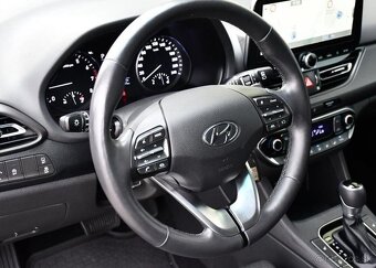 Hyundai i30 1.0T-GDi NAVI KAMERA ČR 88 kw - 15