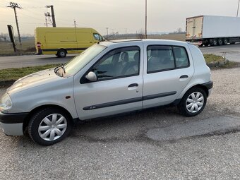 Renault Clio 1.9 dTi - 15