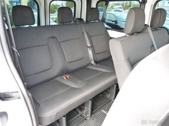 Renault Trafic Minibus 1,6 TDci 88kW M6 8 miestny, klíma ťaž - 15