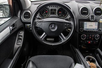 Mercedes-Benz M trieda ML 320 CDI - 15