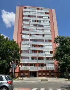 3 IZBOVÝ BYT S BALKÓNOM - ČIASTOČNÁ REKONŠTRUKCIA - 15