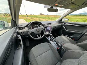 Škoda Octavia 2.0 TDI Style DSG 10/2018 tažne KeyLess - 15