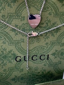 Gucci Trademark náhrdelník s príveskom srdca, 45 cm do 48 cm - 15