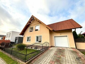 6 IZBOVÝ RODINNÝ DOM V CENTRE MESTA, POZEMOK 796 M2, ŠTÚROVA - 15