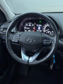 Hyundai i30 CW 1.6 CRDi Family DTC - 15