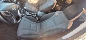 Hyundai i30 combi diesel manual - 15