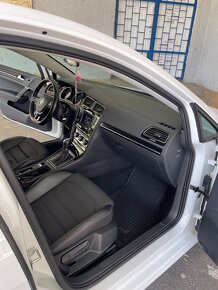 Predám Volkswagen golf 7 2.0TDI DSG - 15