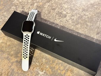 Apple Watch 7 nike series 41mm - 15