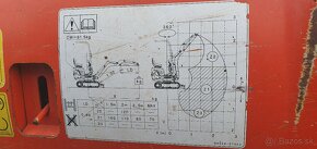 Minibagr Kubota K 008-3 - 15