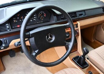 Mercedes-Benz 124 230E PĚKNÝ STAV 63.730KM 97 kw - 15