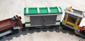 LEGO VLAK 3677, Red Cargo Train - 15