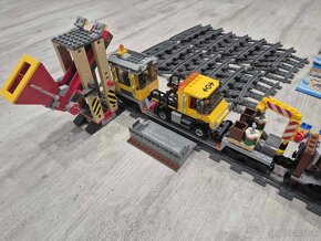 LEGO VLAK 3677 Red Cargo Train - 15