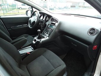 Peugeot 5008 1,6L THP Premium 7 MIESTNE - 15