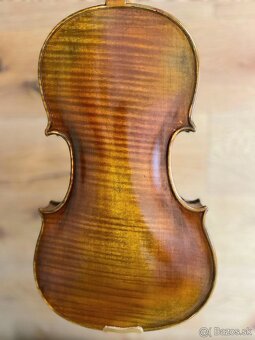 husle 4/4 model Stradivari ( olejovy lak) - 15