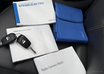 Dacia Spring NAVIGACE,KAMERA,+SADA KOL elektro automat 33 kw - 15