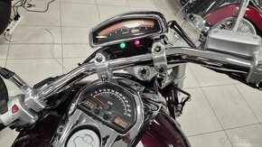 17000km Suzuki intruder vzr 1800R 125ps 2010 - 15