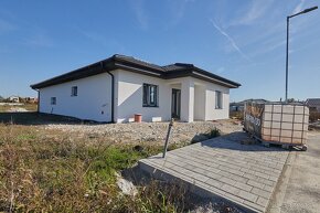 4 izbová NOVOSTAVA rodinného domu Bungalov, Zeleneč - 16