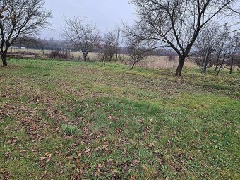 Prenájom 4 izbového bytu, so záhradkou a altánkom v Strečne - 16