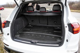 Porsche Cayenne Diesel II FL - 16