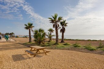 Skvelá ponuka v Torrevieja – len 150 metrov od pláže Veleta - 16