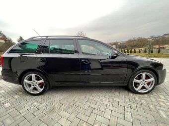 ŠKODA OCTAVIA COMBI RS 2,0TDI - 16