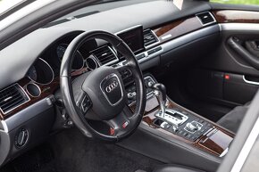 AUDI S8 5.2 V10 Quattro - 16