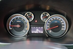 Suzuki SX4 1.6 GLX AC Urban Line - 16