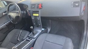 Volvo V50 - 16