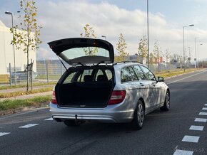 Mercedes C180cdi  Combi Classic Facelift, ťažné, servis, LED - 16