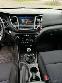 Hyundai Tucson 1.6 GDi 97kw STYLE - 16