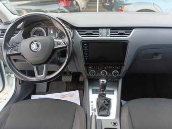 Škoda Octavia Combi 2.0 TDI Ambition DSG - 16