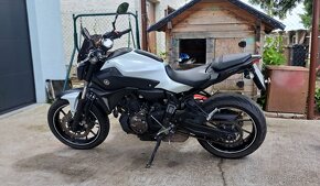 Yamaha MT-07 2016 - 16