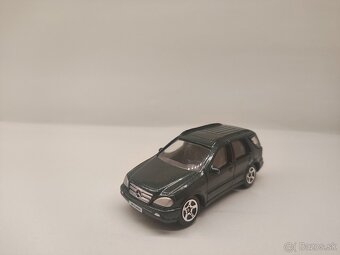 Autíčka Mercedes - Benz 1:60 - 1:64 Realtoy Maisto - 16