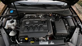 Volkswagen Passat 2.0 BiTdi 4Motion 176kw240k Highline - 16