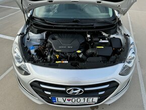 Hyundai i30 1.6 GDI - 16