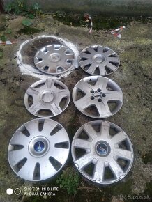 Puklice kryty kolies po kuse R13 R14" R15 R16 - 16