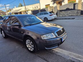 Škoda superb 1,9 TDI 96 kW - 16