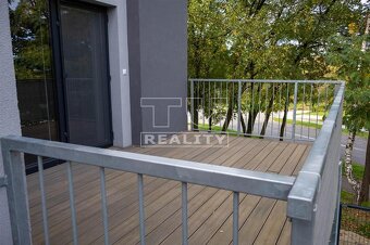 PRIEVIDZA / Apartmán - Mezonet 3+1/ 85 m2 + 20 m2 TERASA... - 16