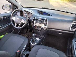 Hyundai i20  1,2 i, r.v.2014, ČR, najeto 81200 km, nová STK - 16