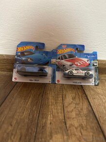 Hot wheels zbierka - 16